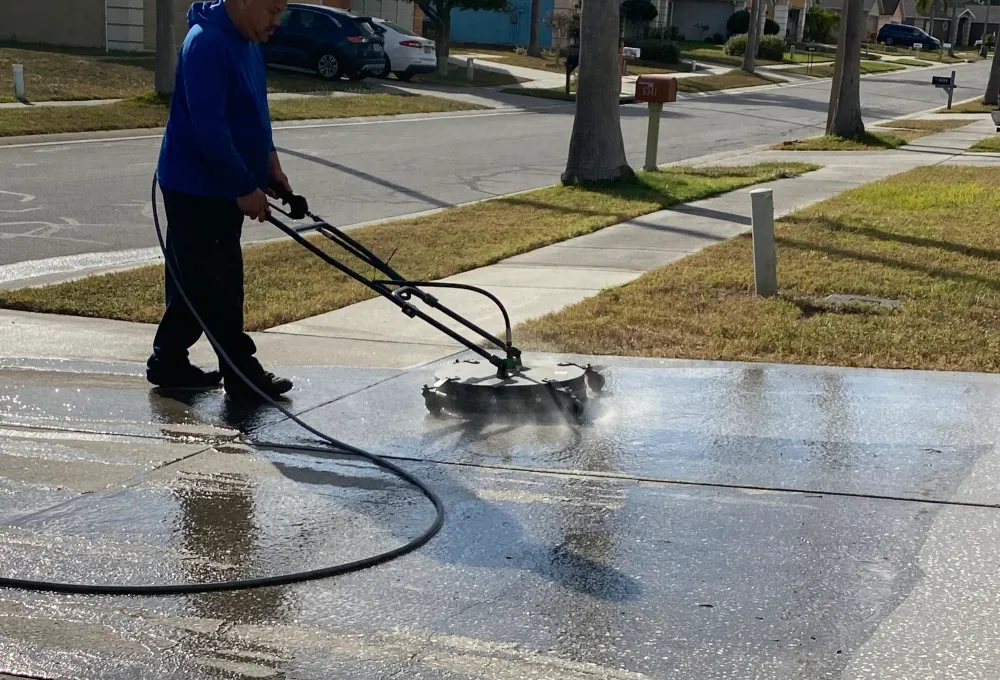 Go2 Pro Cintron Pressure Washing LLC backdrop